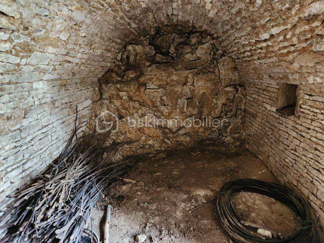 Ensemble de 3 lots de caractère à Massangis : 50 000 € - photo 10
