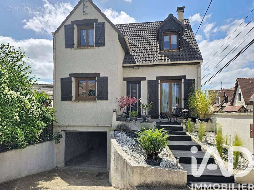 Photo 1 - Maison à VAUGRIGNEUSE
