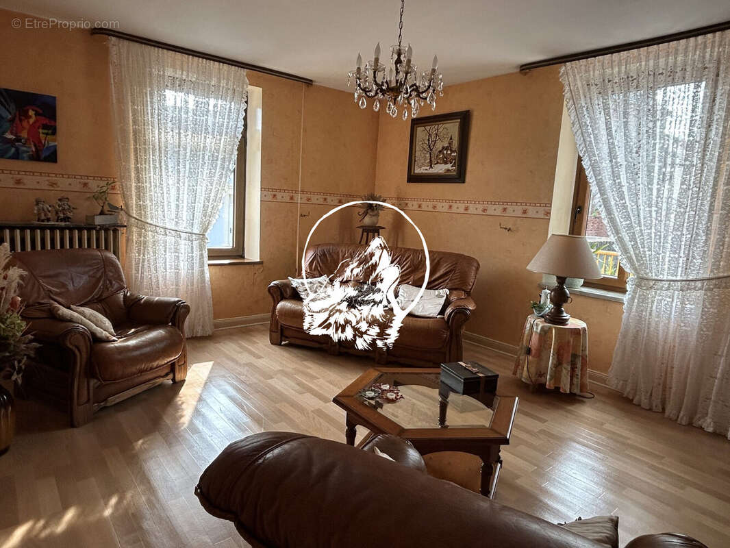 Maison à LONGEVILLE-LES-SAINT-AVOLD