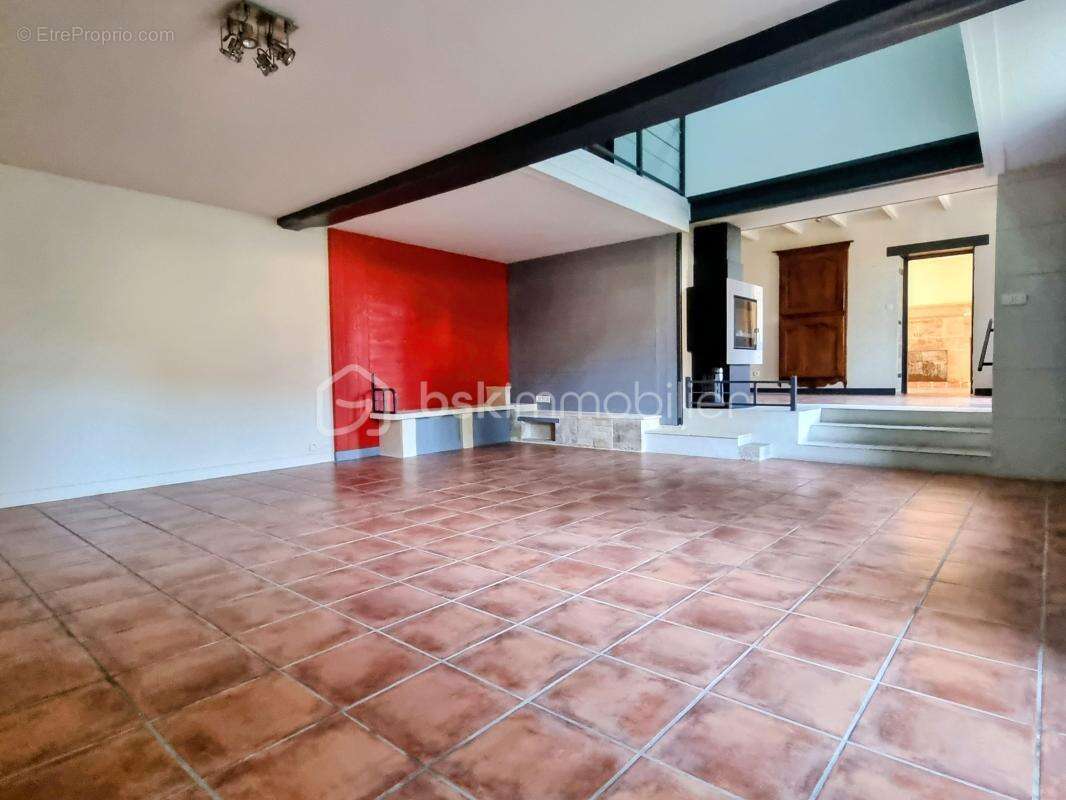 Maison à SAINT-VINCENT-LA-CHATRE