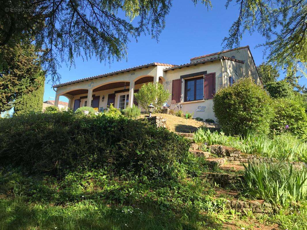 Maison Pouzauges 85700, 2 chambres  plus logement - photo 15