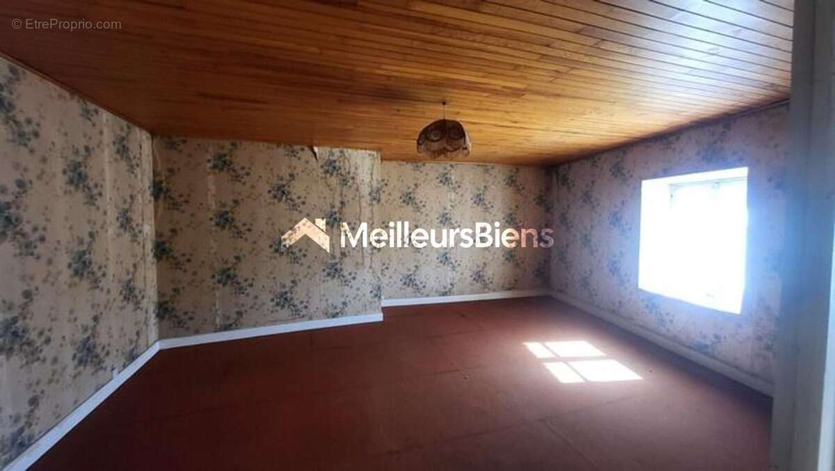 Maison à MONSOLS