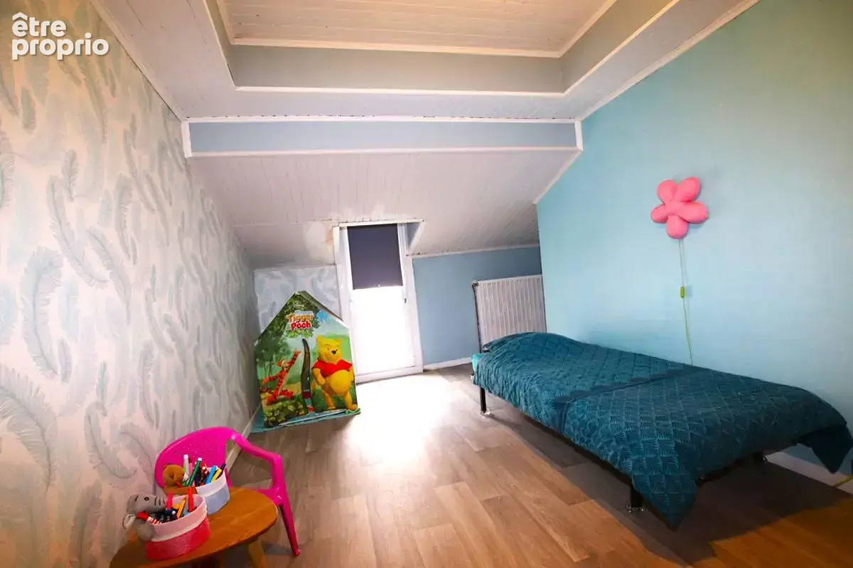 Immeuble de rapport - 2 appartements et 2 commerces - photo 6