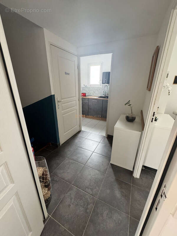 Maison à CHATEAUNEUF-LES-MARTIGUES