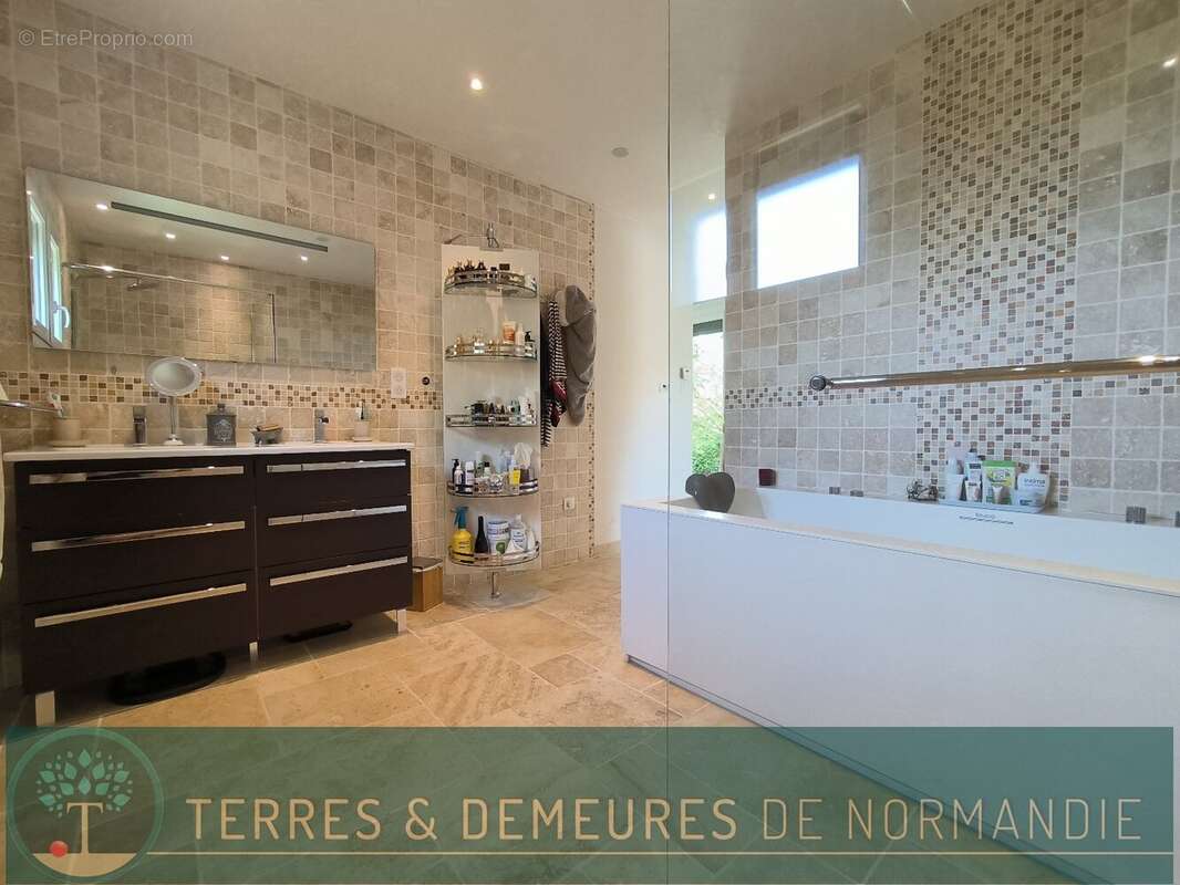 A 10 minutes de grand-bourtheroulde (27520), maison 4 chambres sur sous-sol, veranda et spa de nage sur terrain 1390 m². - photo 12