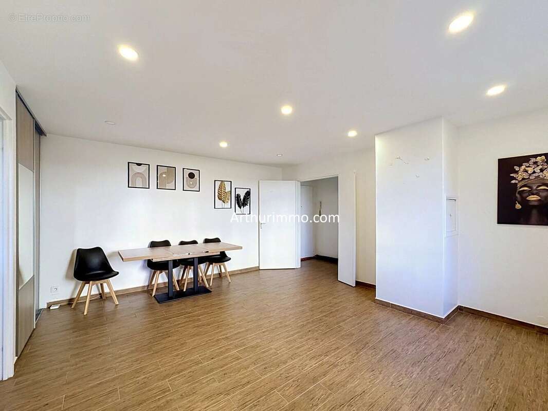 Vente Appartement Creteil(94000) 215 000ï¿œ - photo 2