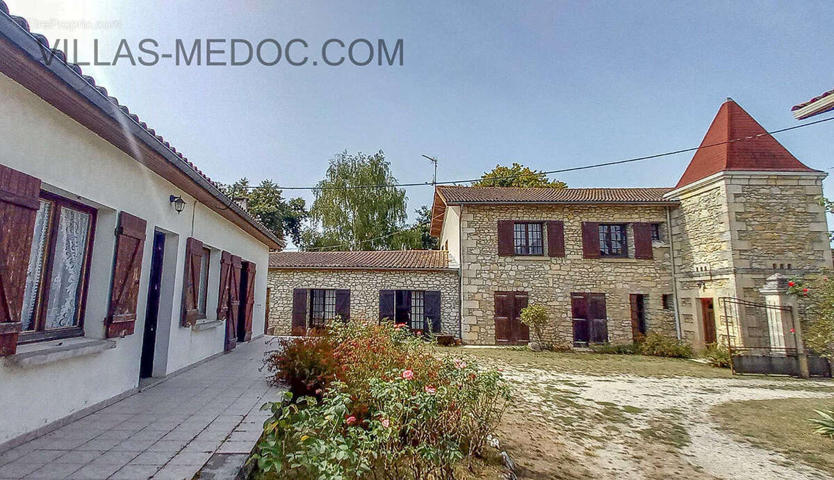 Maison Vensac 13 pièce(s) 320 m2 - photo 7