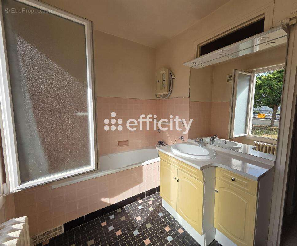 Maison 129 m² à Orleans  - photo 13