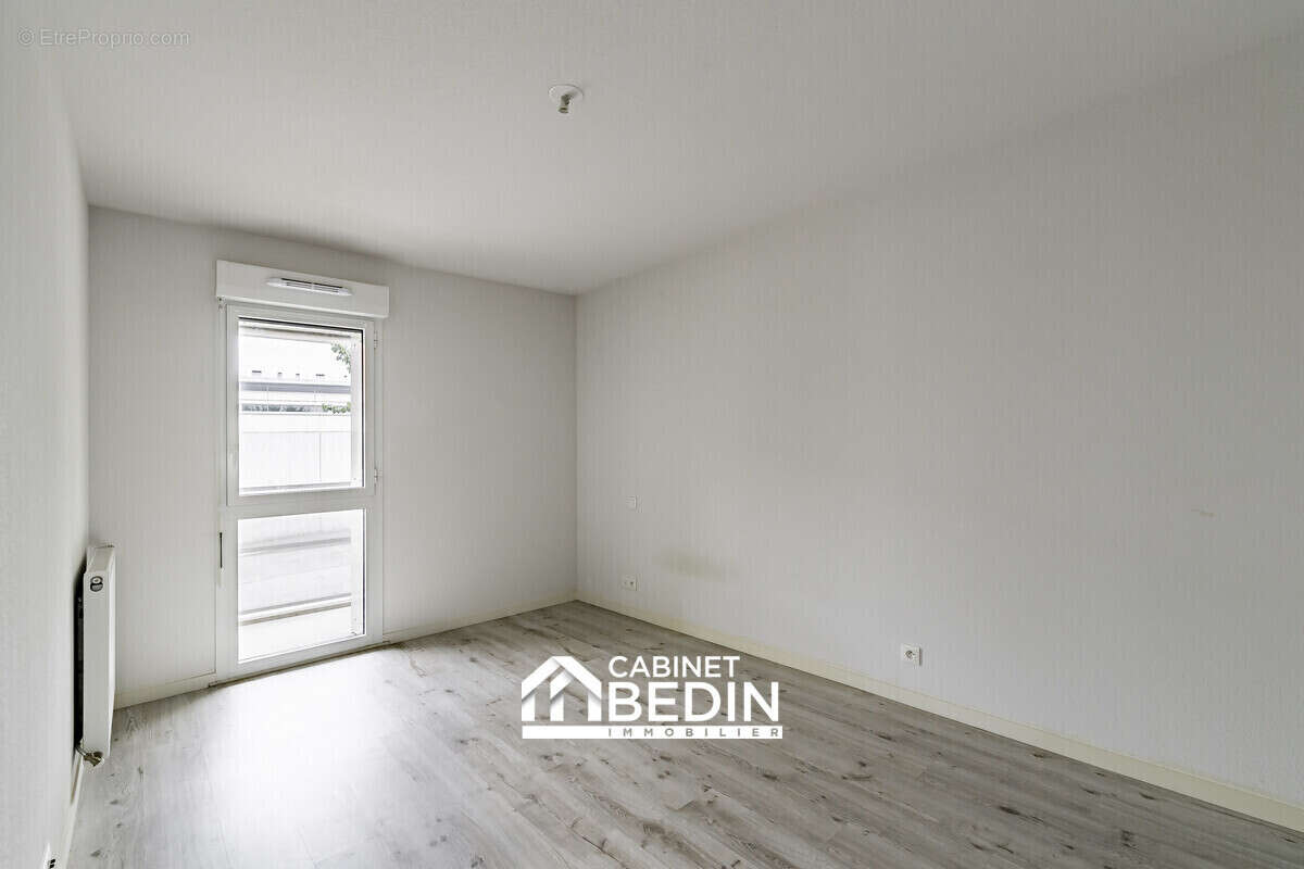 Appartement 64 m² à Talence  - photo 5