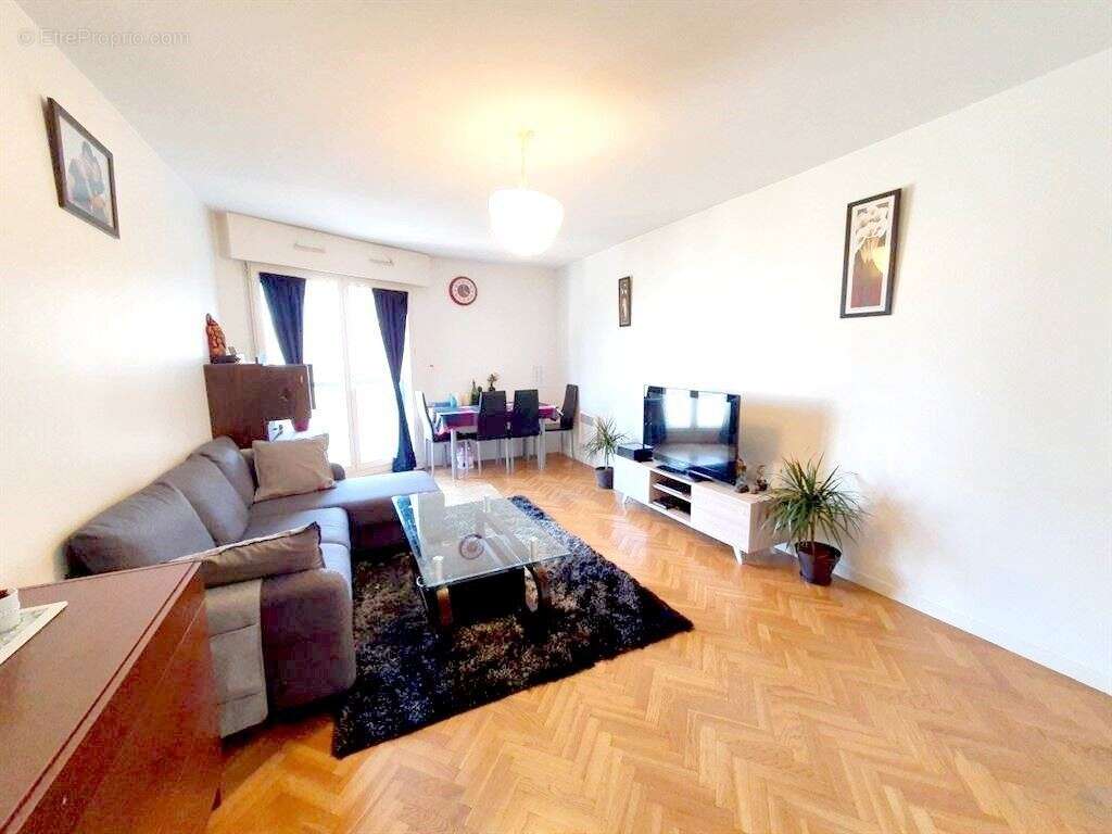 Appartement à SAINT-CLOUD