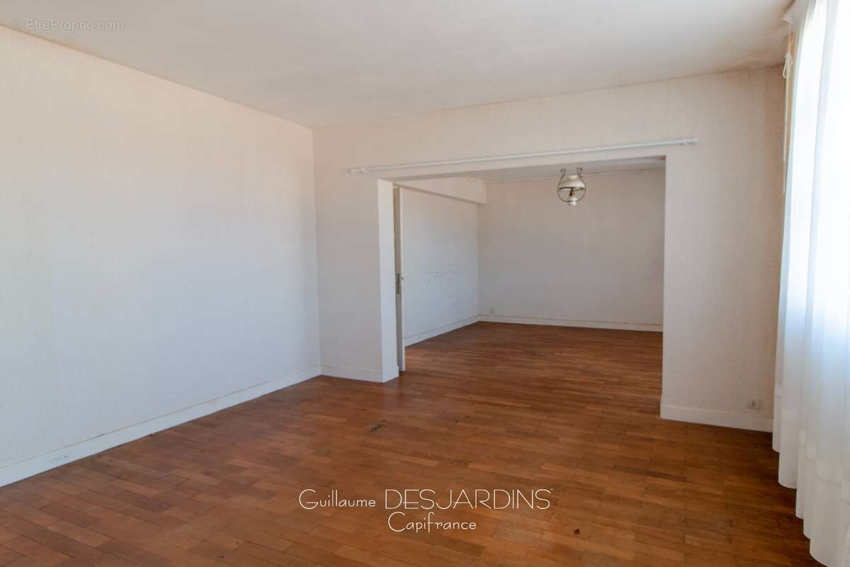 Maison à vendre 9 pièces VIMOUTIERS (61) - photo 7