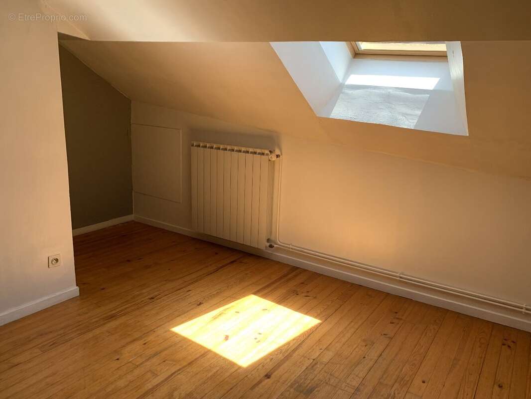 Maison à SAINT-PIERRE-DELS-FORCATS