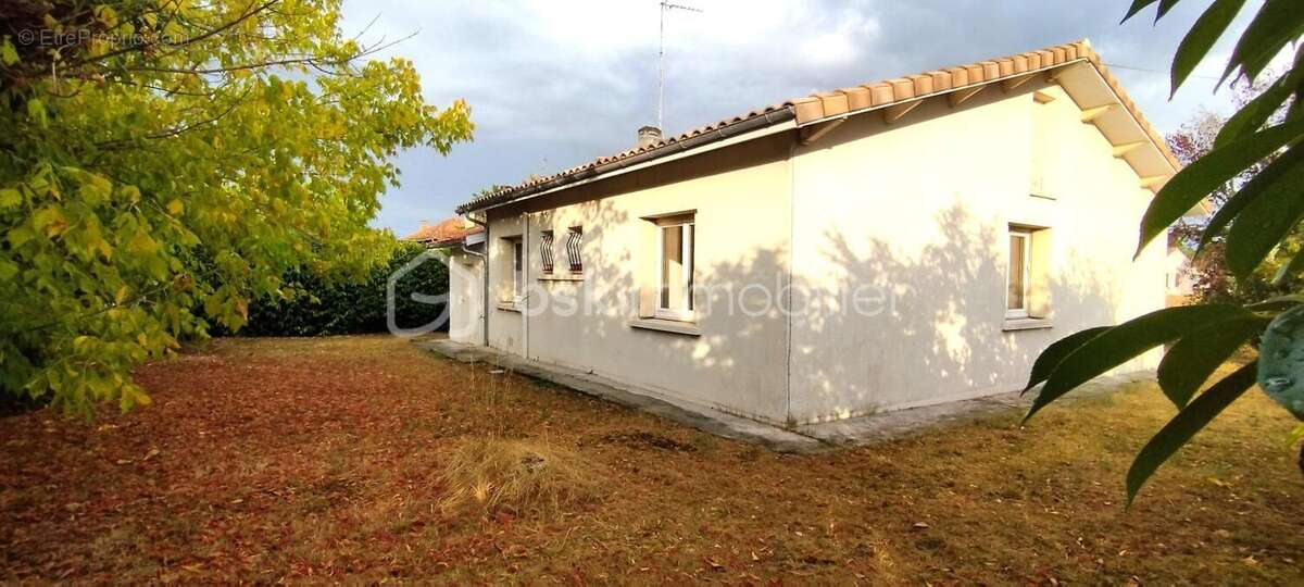 Maison à CASTELJALOUX
