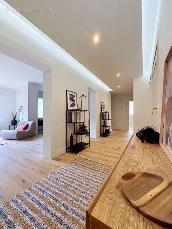 Appartement à LA MADELEINE