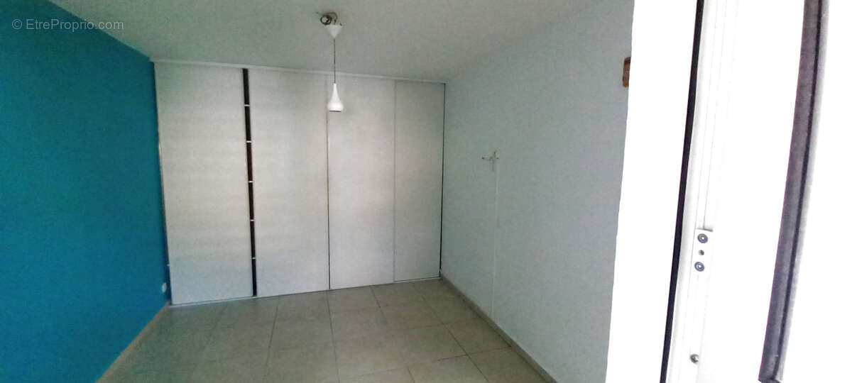 Appartement à LES ABYMES