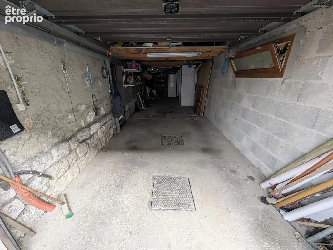 BASSENS - Maison familiale de 111m2 sur grand terrain constructible de 1039m2 - photo 13
