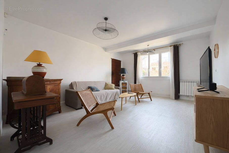 Appartement à BAGNEUX