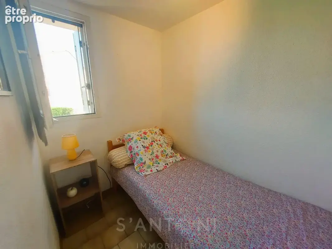 6 couchages, cabine, mezzanine, parking, piscine, loggia, 200m de la mer - photo 10