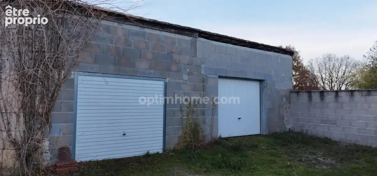 MARTHON Terrain CU de 911 m² clos, avec deux garages fermés - photo 4