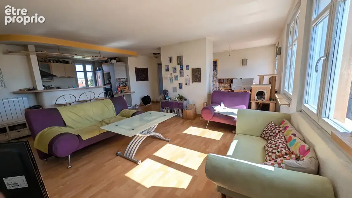 Chateauvert - Appartement F4 avec terrasse et garage - photo 4