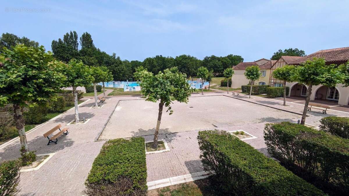 T2 clé en main avec jardin privatif & piscine chauffée - photo 14