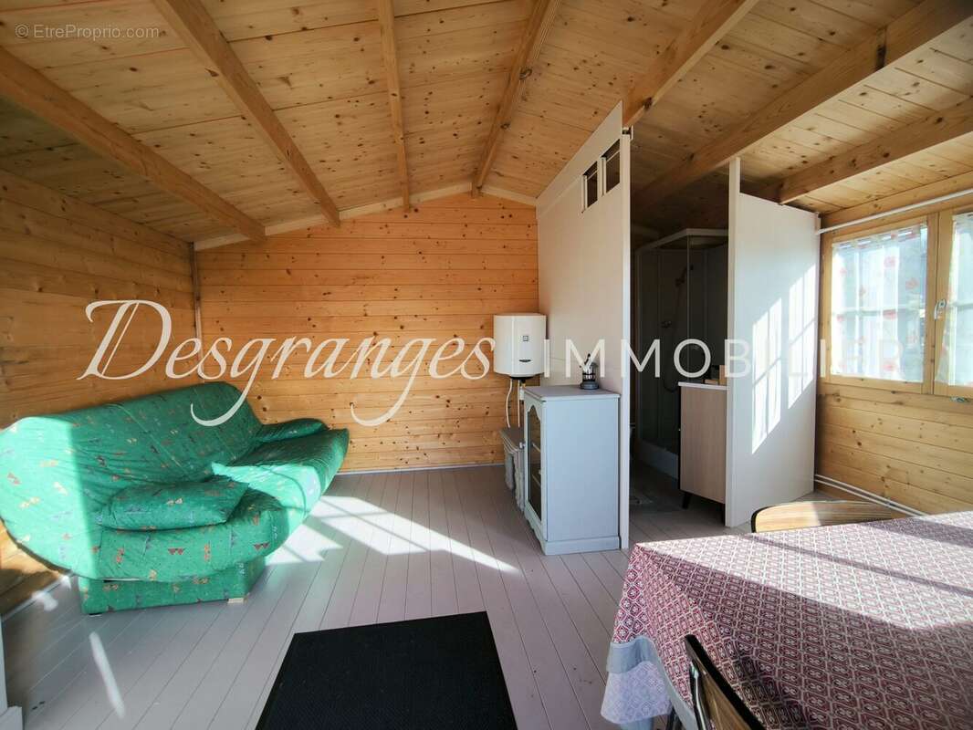 Maison à SAVIGNAC-LEDRIER