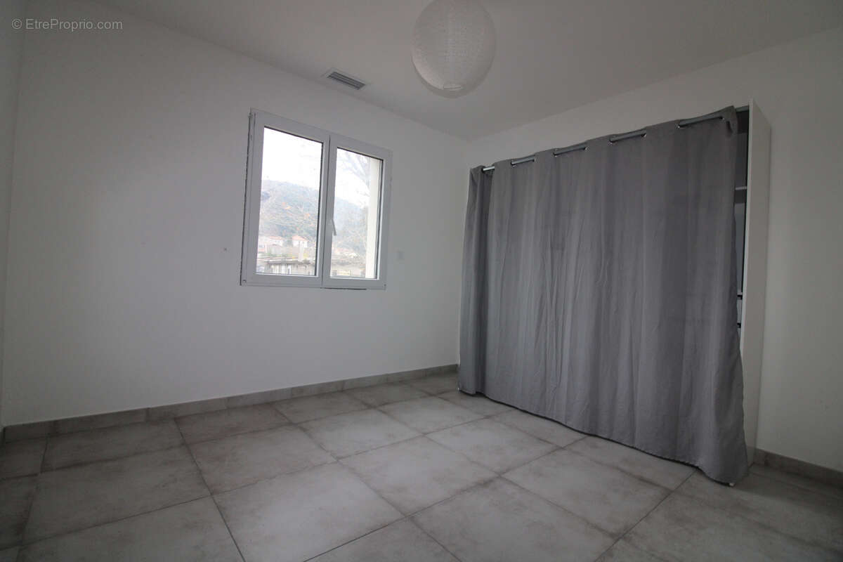 Maison à LES SALLES-DU-GARDON