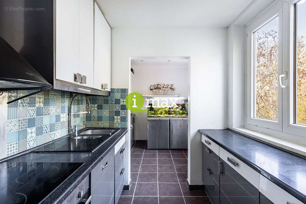 Appartement à CLICHY