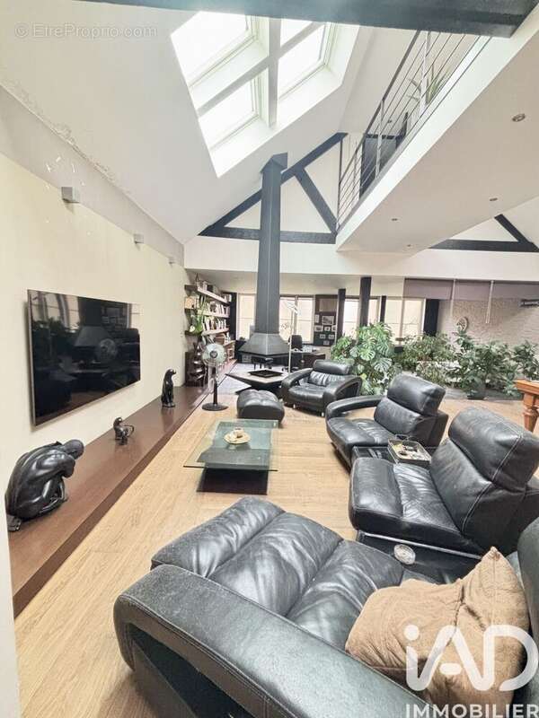 Photo 6 - Commerce à ARMENTIERES