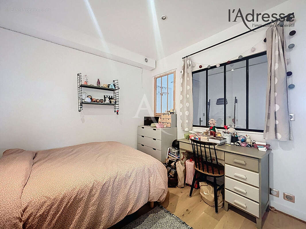 Appartement à SURESNES