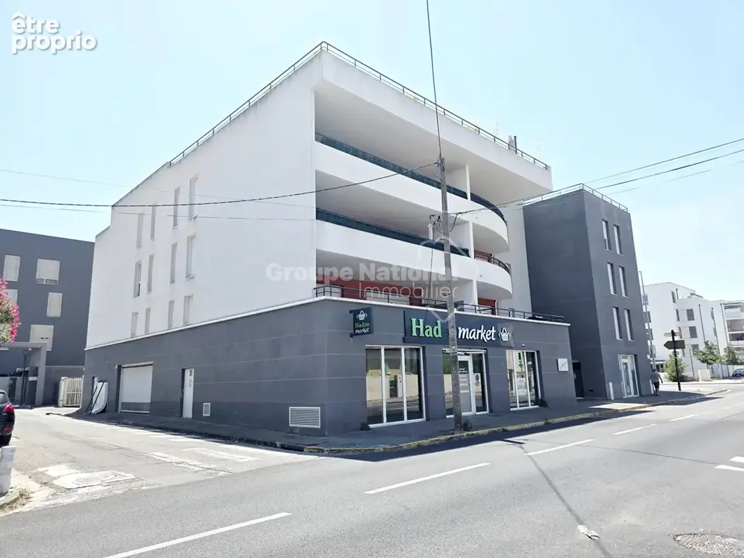 Parking / box Miramas 12,75 m²  Résidence récente et sécurisée - photo 5