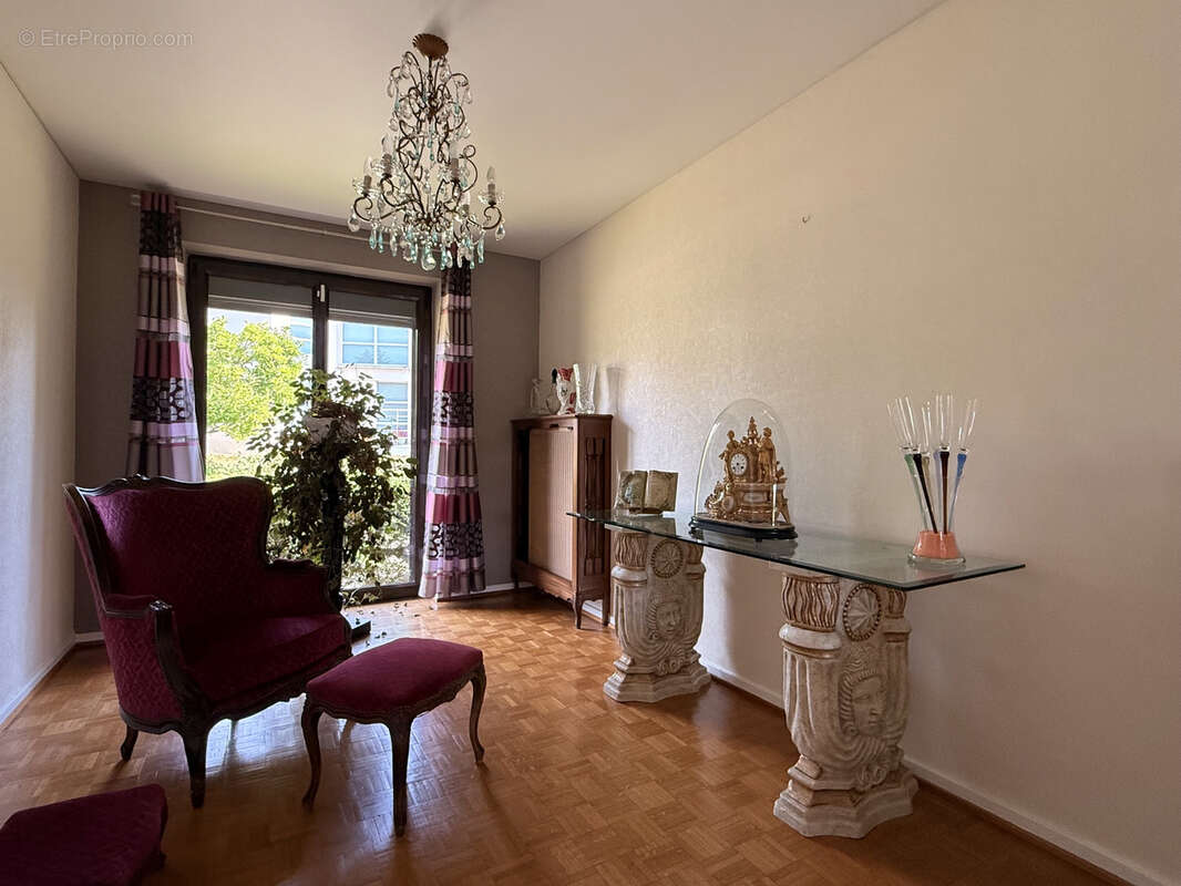 Maison à LESSY