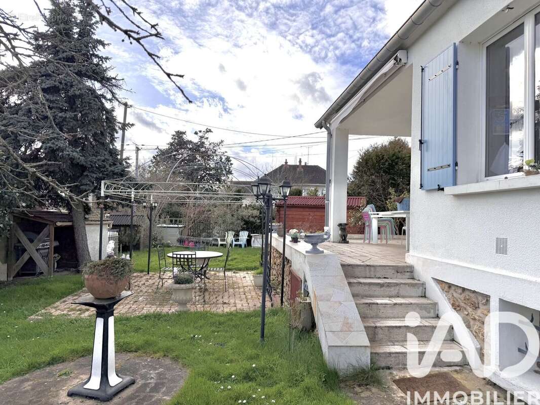 Photo 5 - Maison à SAINT-MAURICE-MONTCOURONNE