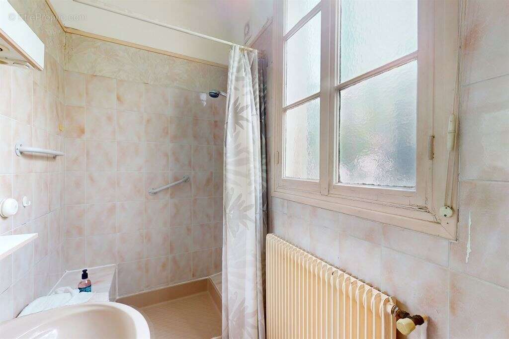Maison 57 m² à Clamart  - photo 8