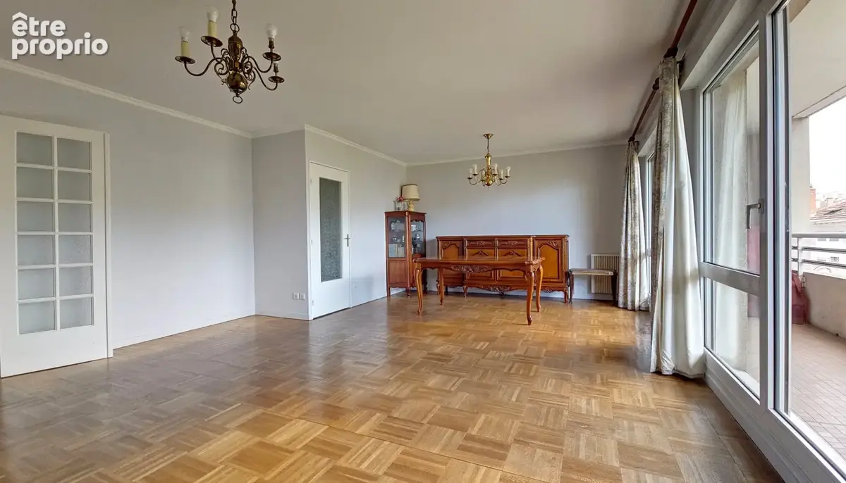 MONPLAISIR/LUMIERE   T4 de 78 m2 - 2 Chambres   Double extérieur   Grand Garage - photo 5