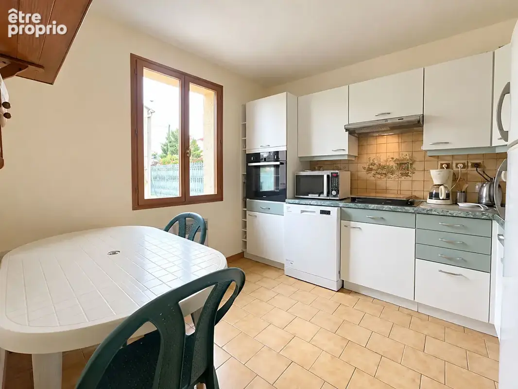 Maison familiale à  Meaux. - photo 5