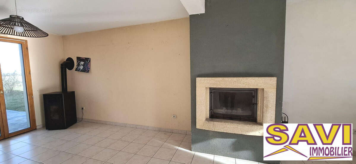 Maison à FERRIERES-EN-GATINAIS