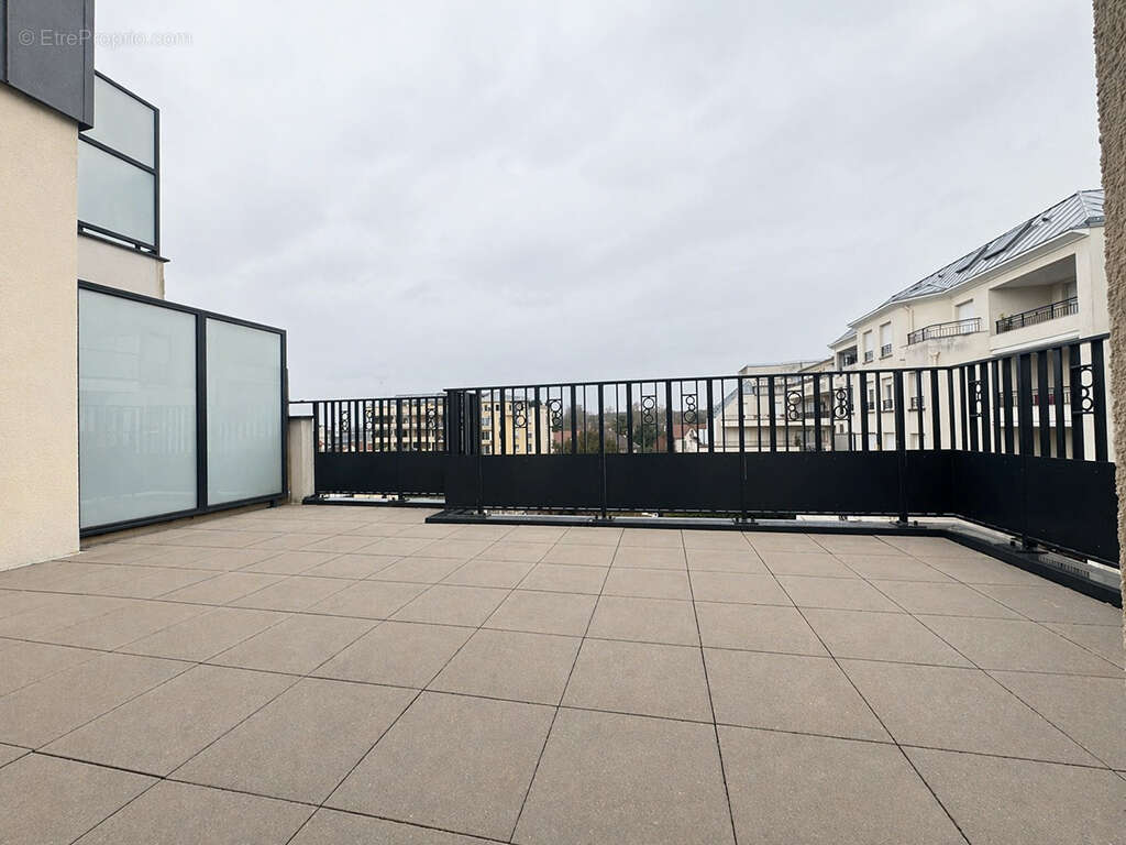 Appartement à CHELLES
