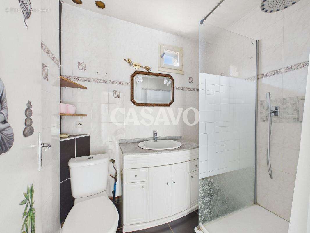 Maison à VILLEFONTAINE