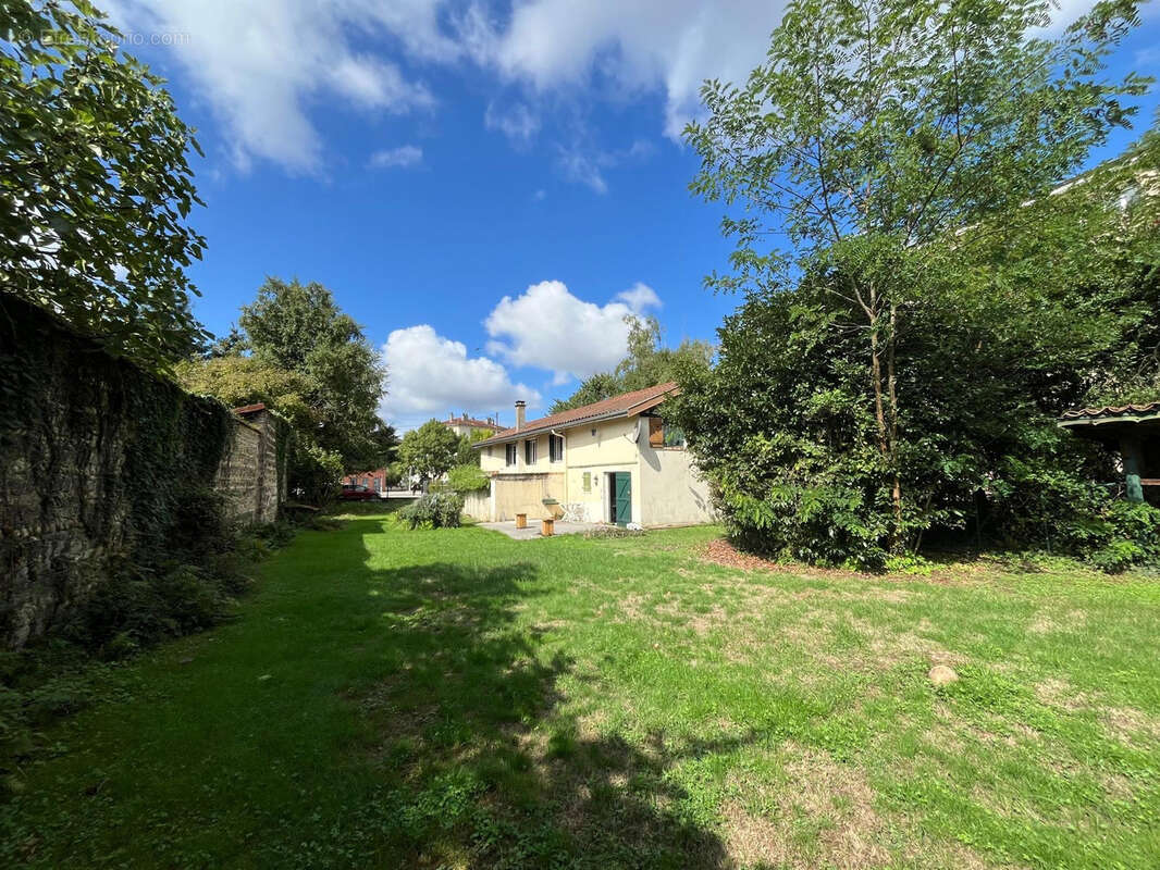 Maison à BOURG-EN-BRESSE
