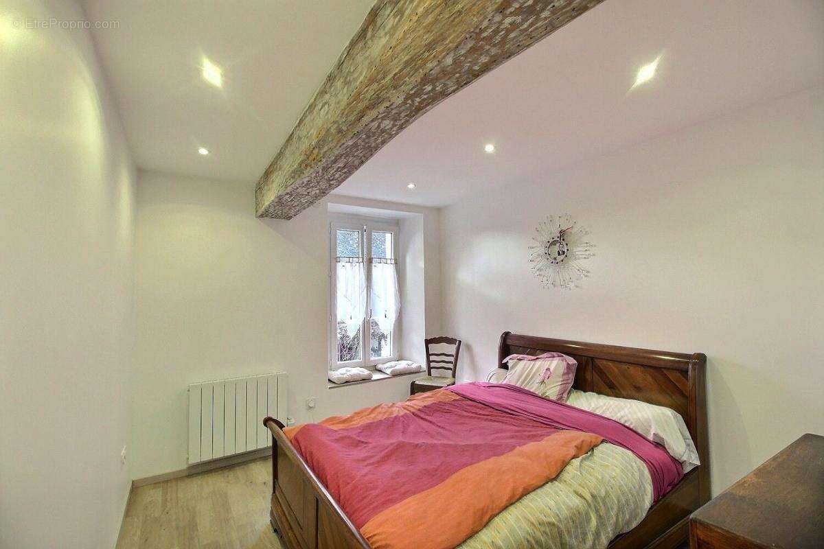 Maison à LES ABRETS