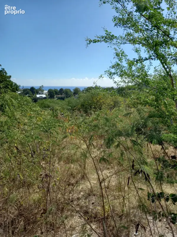 Terrain à LA POSSESSION