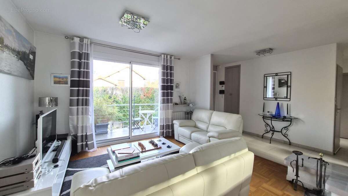 Maison à ARPAJON