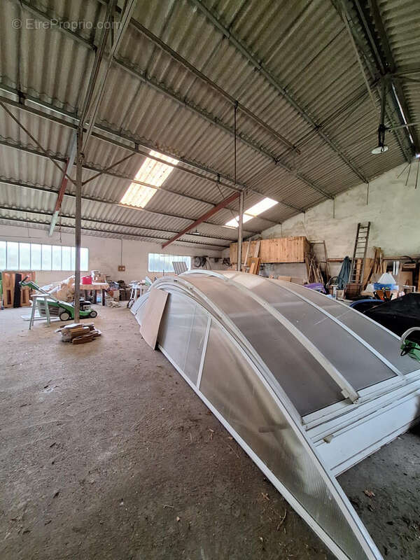 Maison à BOURDEILLES