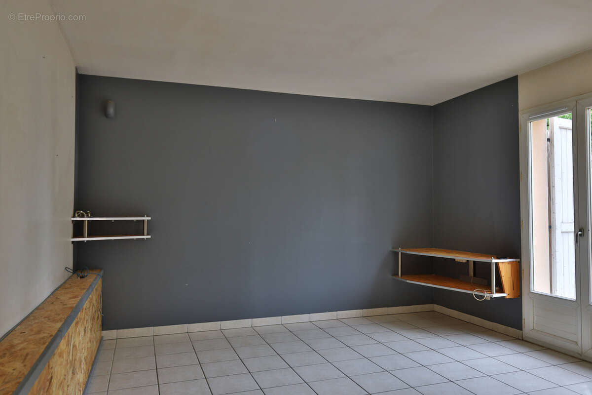A vendre sur la commune de Diémoz, une maison de type 4 d'une superficie de 96.45 m2 habitable Terrain 154 m2 - photo 5