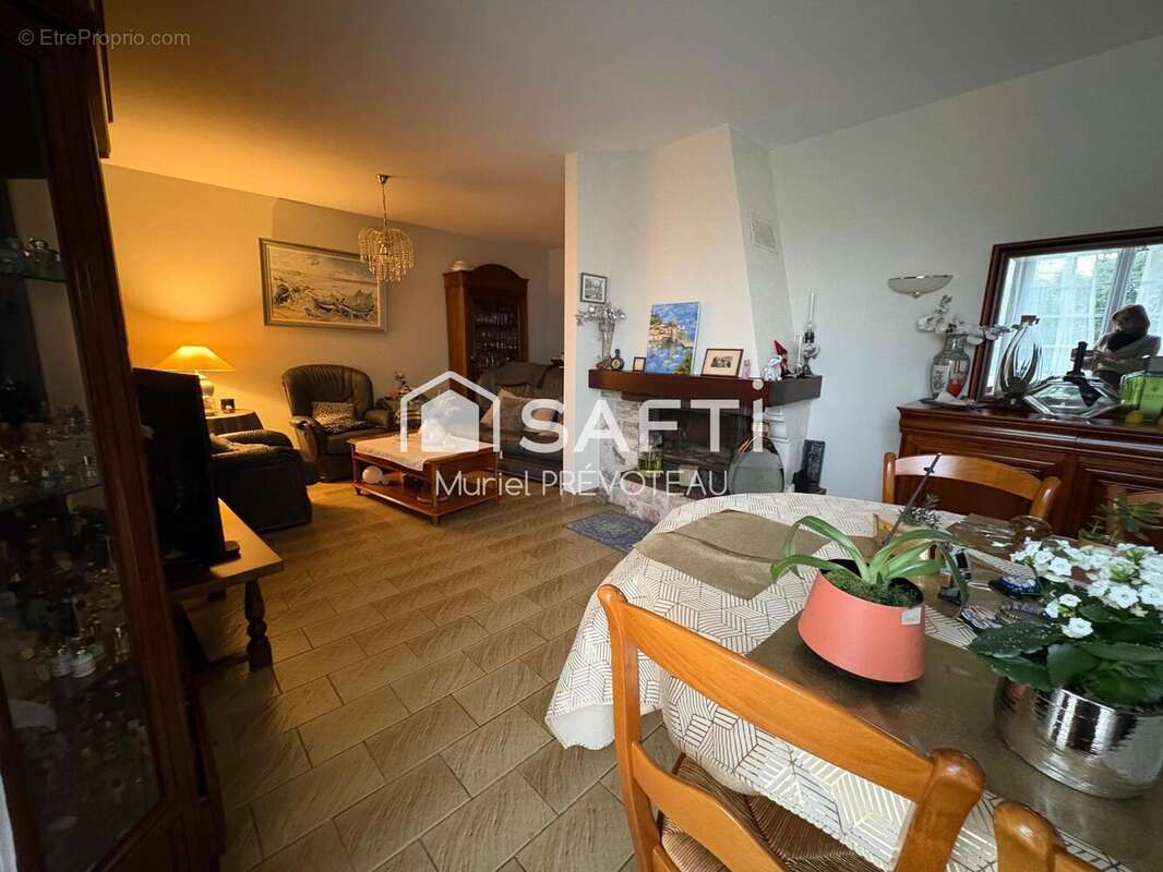 Photo 4 - Maison à SAINT-SYMPHORIEN