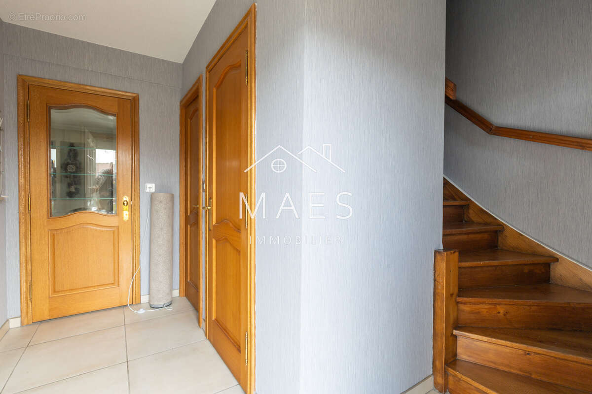 Maison à WAMBRECHIES