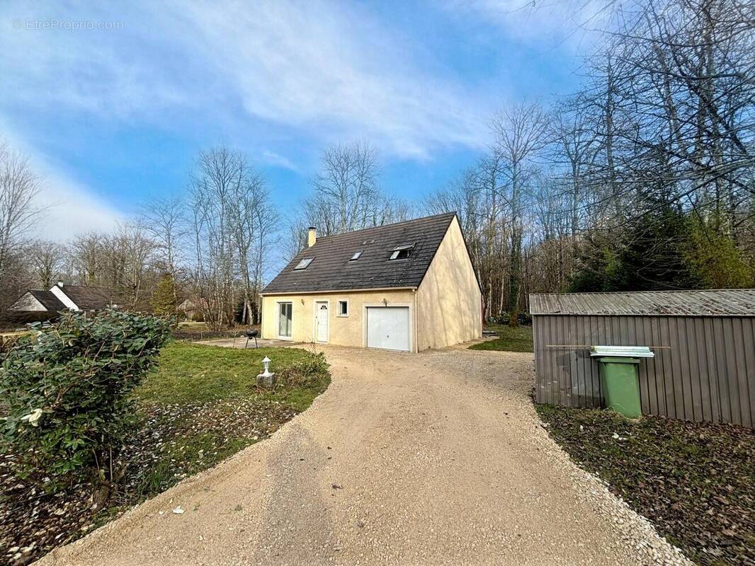 Photo 1 - Maison à SAINT-FARGEAU