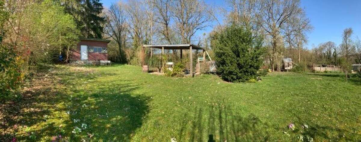 Maison à AULNAY-SUR-MAULDRE