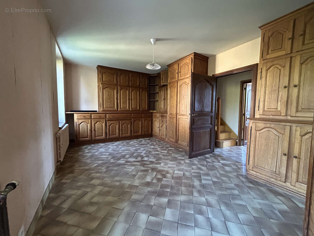 Maison à COMMENTRY